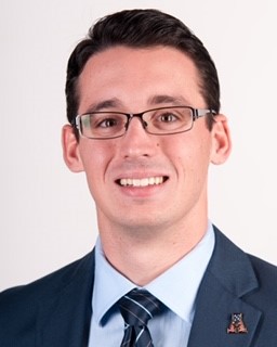 harrisons_headshot_2.jpg